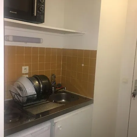 Apartment 3 Allee Roger Martin